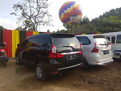 Tips Traveling Hemat