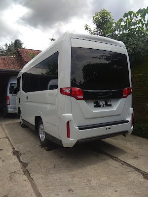 rental elf cirebon